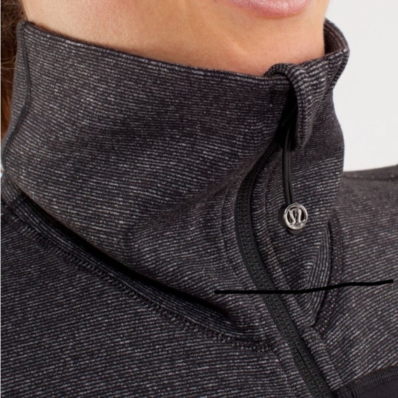Lululemon In Stride Jacket Black / Wee Stripe Black Heathered Black women 8 - Picture 3 of 15